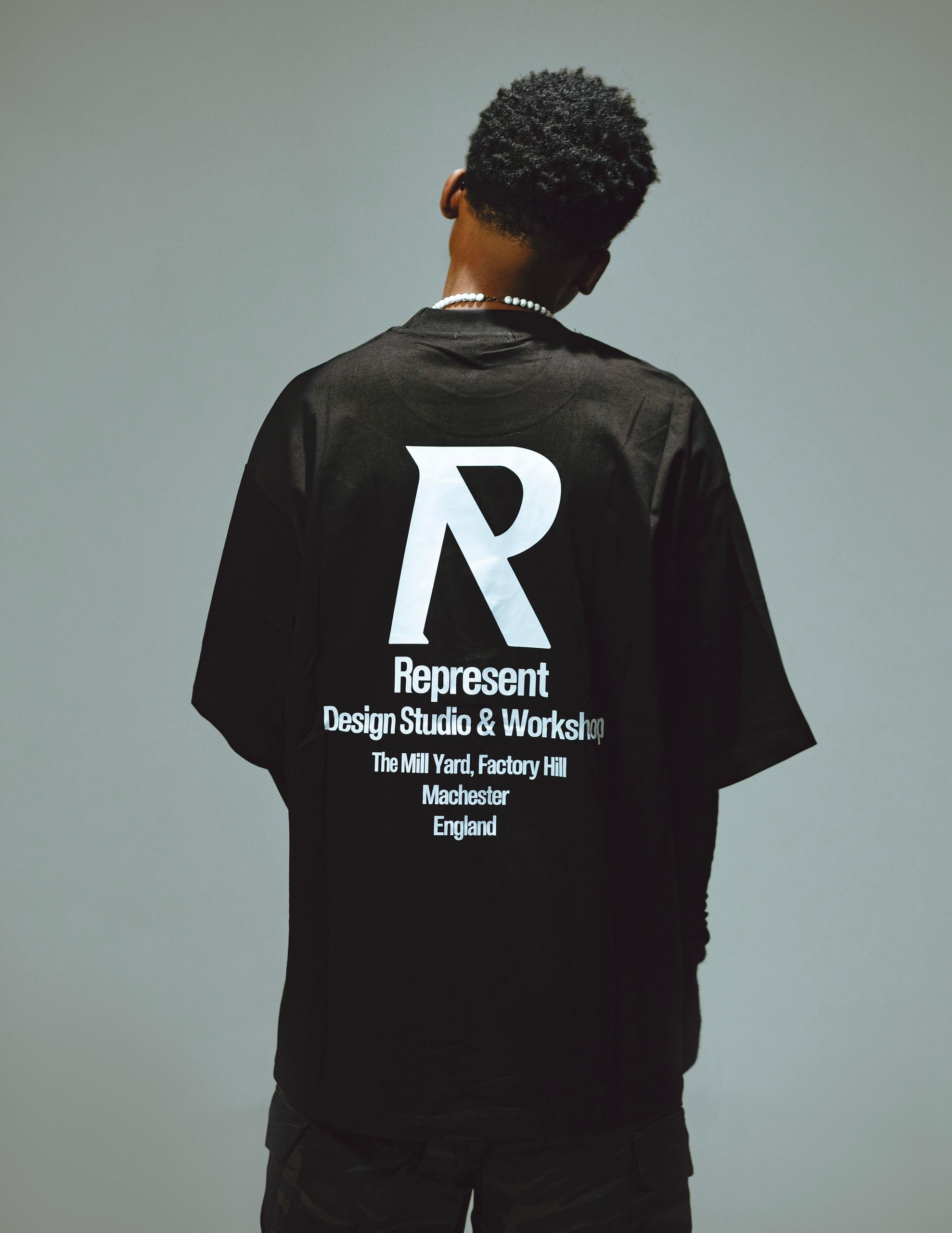 Sane.wav back view with R logo